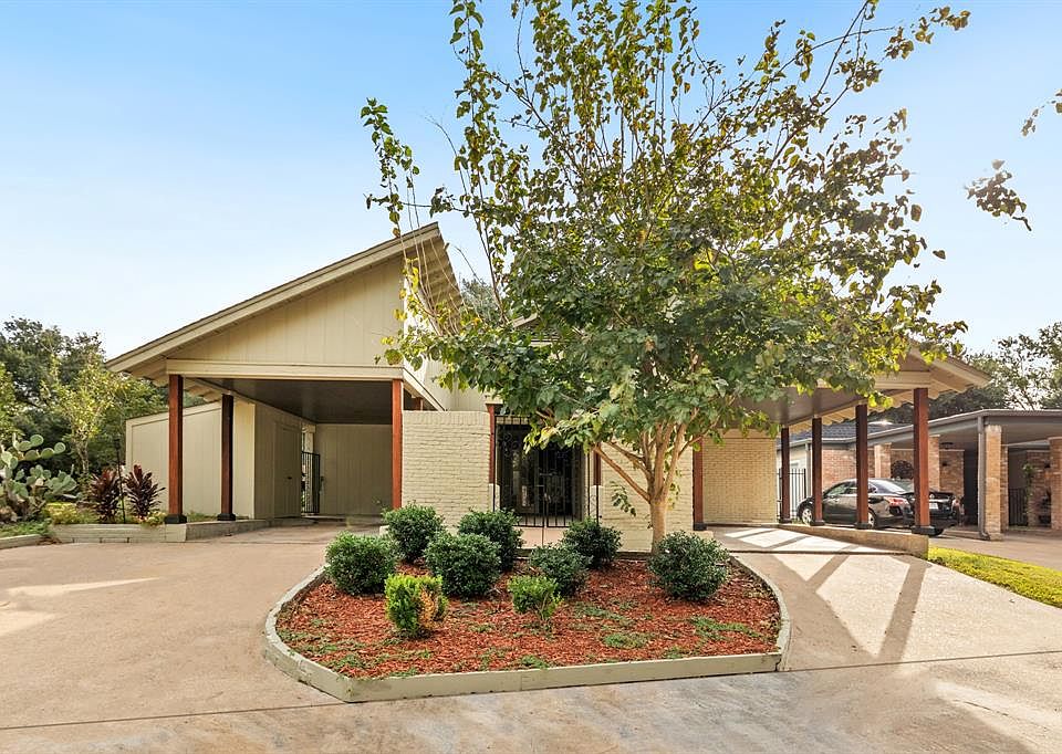 1st image of 2715 Quail Creek Dr