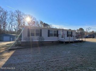 1477 Farm Life School Rd, Carthage, NC 28327