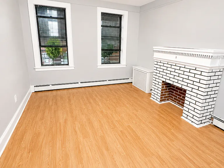 115 Grafton Ave #3 — Photo 10