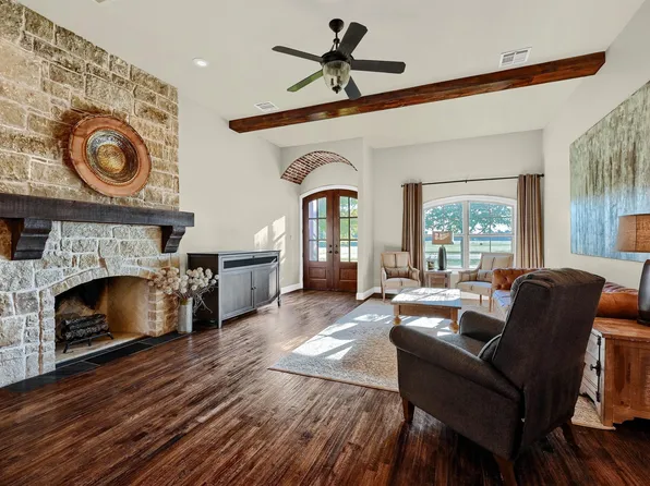 206 Palisades Dr, Gordonville, TX 76245