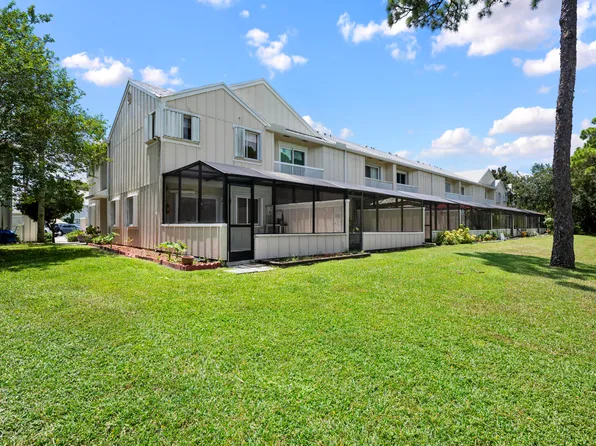 6151 Riverwalk Lane Unit 8, Jupiter, FL 33458