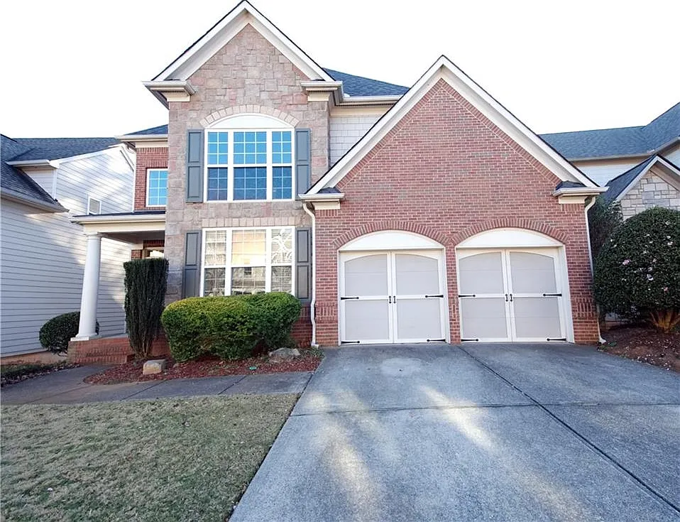 4 bed, 3.5 bath, 3041 sqft, $3,195 — Photo 1