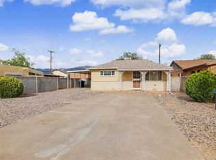 426 Pennsylvania St NE, Albuquerque, NM 87108