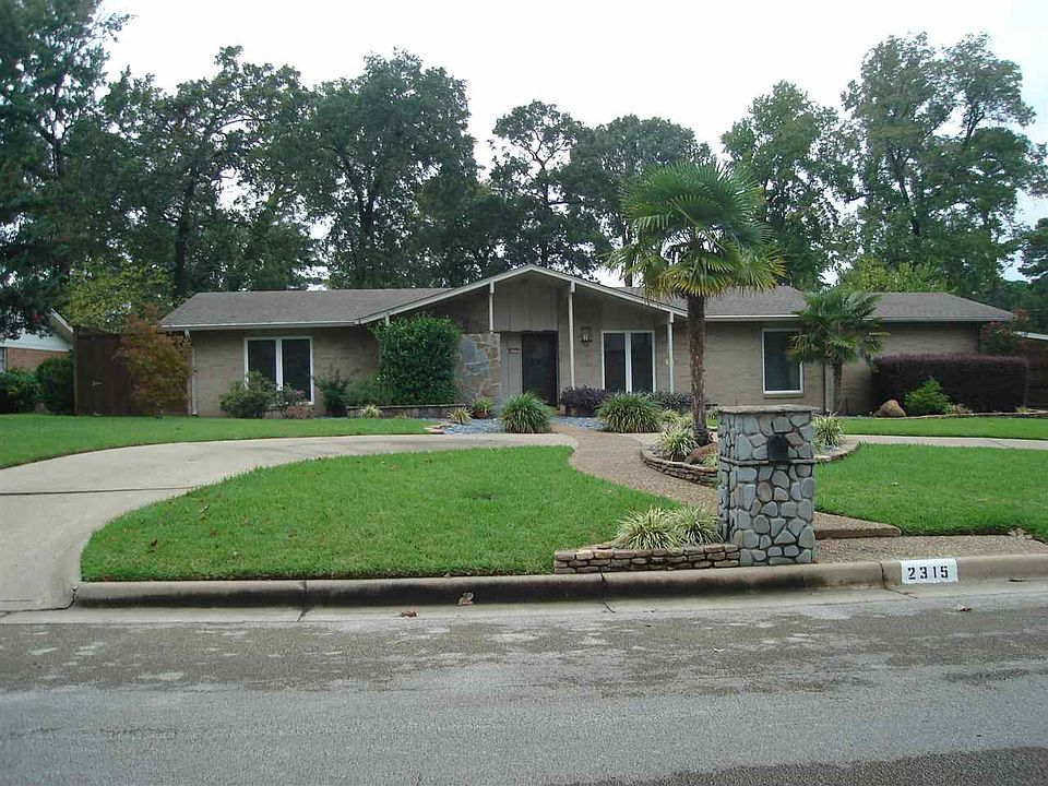 1st image of 2315 Fleetwood Dr