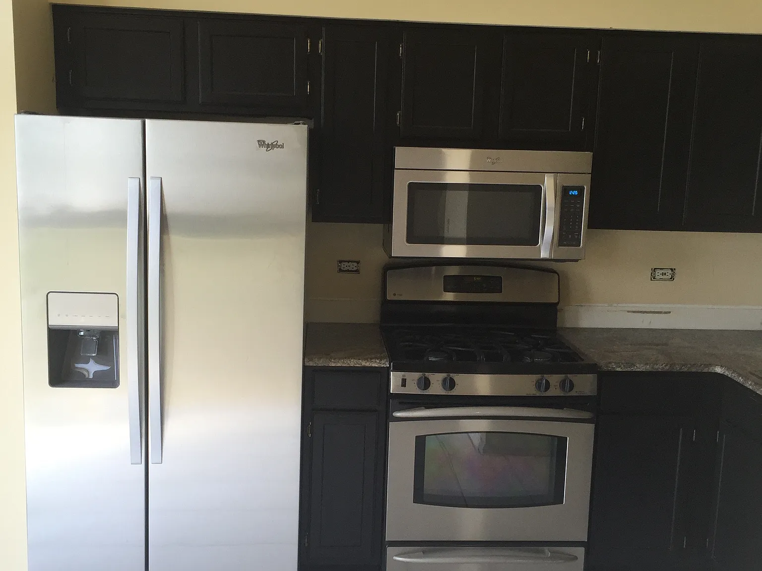 2 bed, 2.5 bath, 1300 sqft, $2,250 — Photo 4