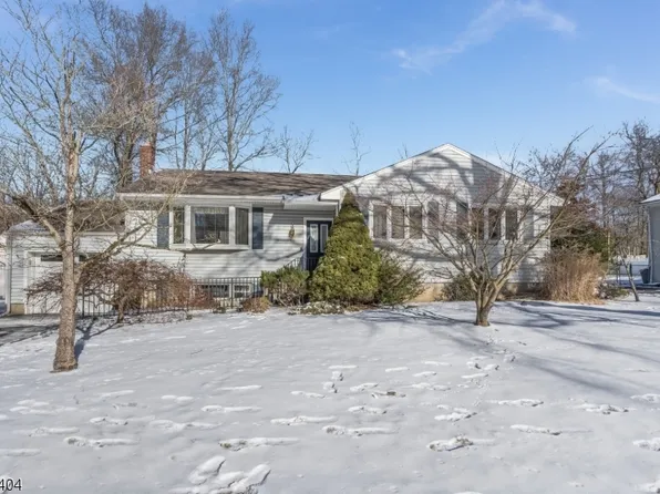 18 Walton Ave, New Providence Boro, NJ 07974