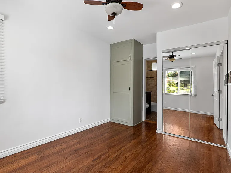 1801 Dorchester Ave #C — Photo 17
