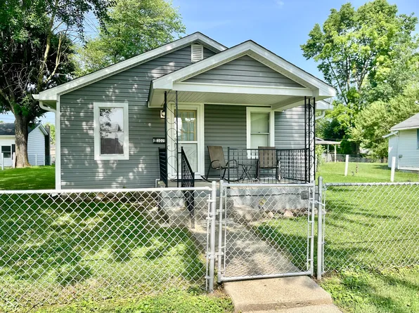 302 Market St, Hope, IN 47246