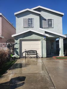 10915 Grape St, Los Angeles, CA, 90059