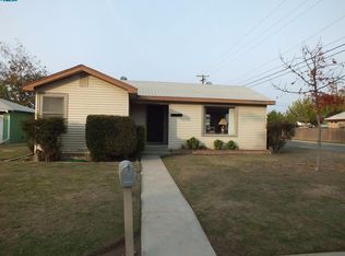 678 E Washington Ave, Reedley, CA 93654