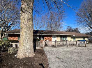 752 E McKenzie Rd, Greenfield, IN 46140