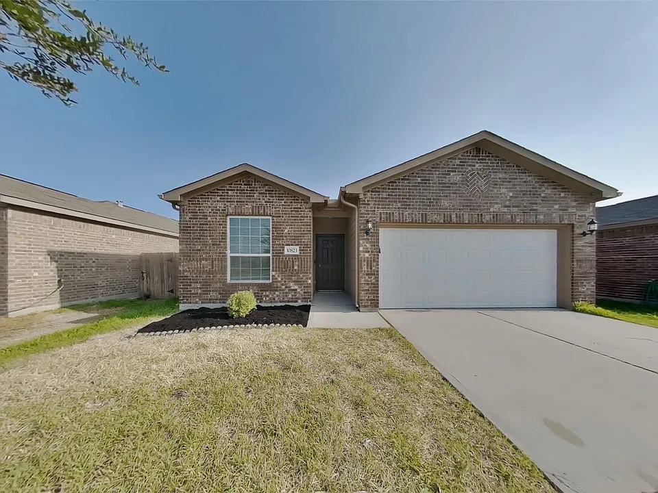 10823 Spring Brook Pass Dr
