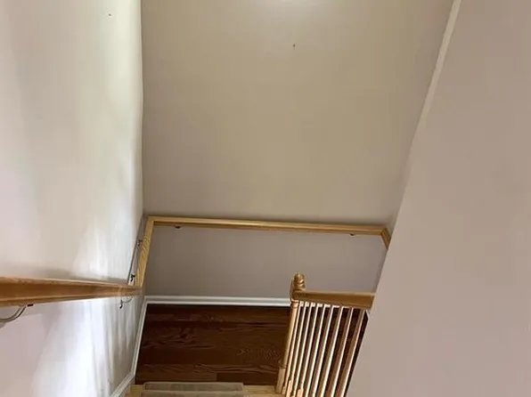 1209 Summit Avenue image 8 of 21