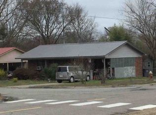 900 Jayson St, Searcy, AR 72143