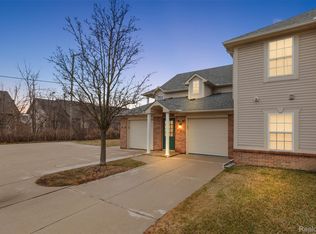 45765 Cagney Dr, Macomb, MI 48044