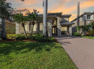 8505 Sumner Ave, Fort Myers, FL 33908