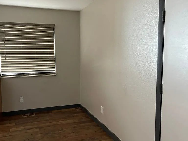 803 N Cottonwood Ave — Photo 22