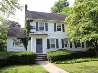 9 Emerson Rd, Glen Rock, NJ 07452