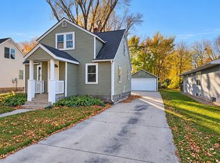 714 9th St SW, Willmar, MN 56201