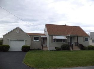 149 Pocasset St, Somerset, MA 02725