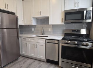 4186 Neosho St #A, Saint Louis, MO 63116