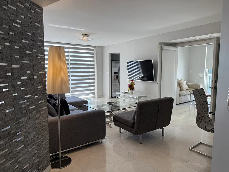 2333 Brickell Ave #306 — Photo 13