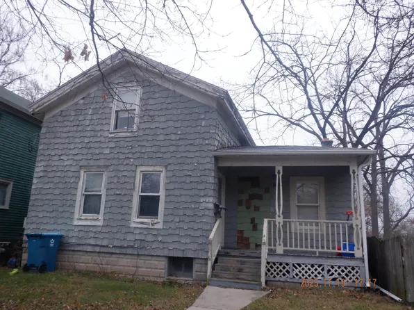 1411 Oak St, Kalamazoo, MI 49008