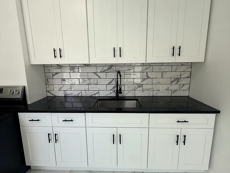 105 Bridgeport Ave #2 — Photo 9