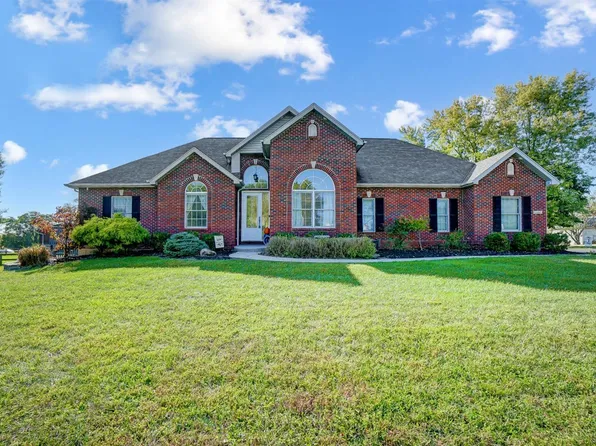 20467 Lakeview Dr, Lawrenceburg, IN 47025