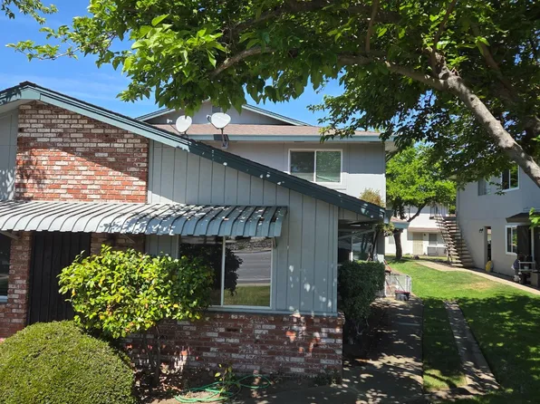 231 Harding Blvd APT 2, Roseville, CA 95678