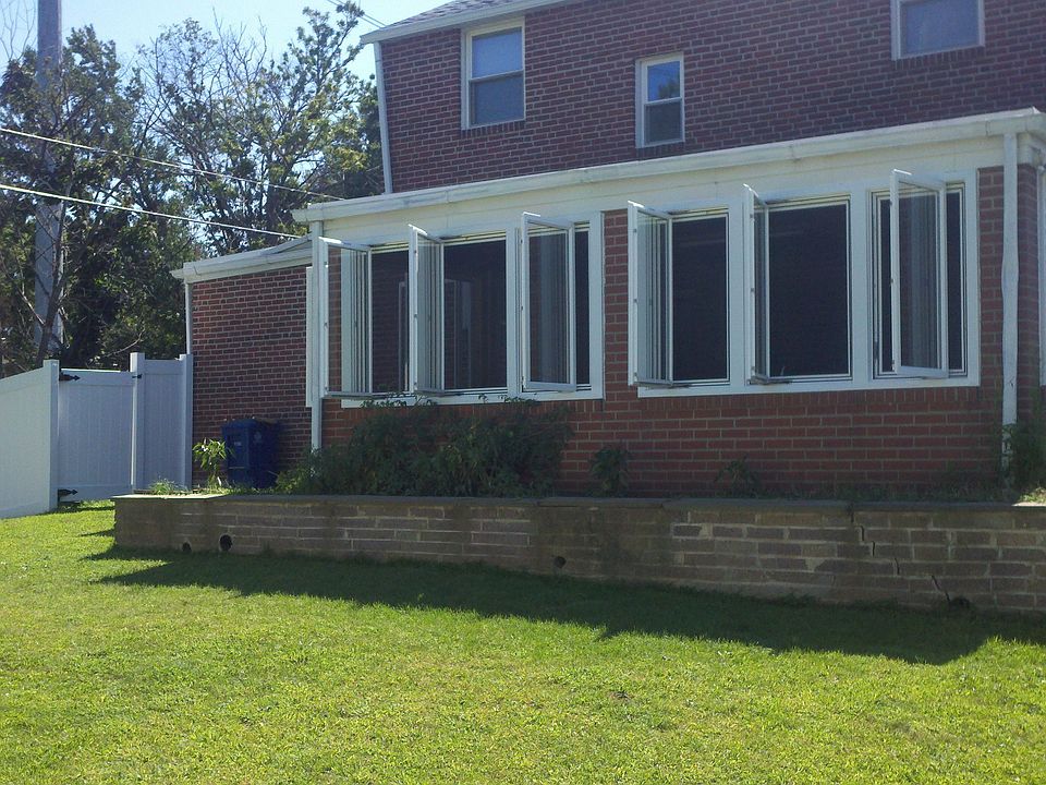 2nd image of 401 Werner Ave