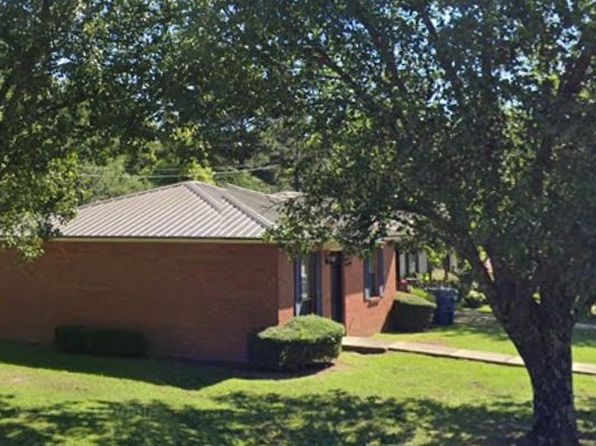 1 Rosewood Ln #12979