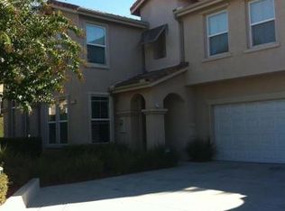 29333 Bella Villa Ct, Highland, CA 92346