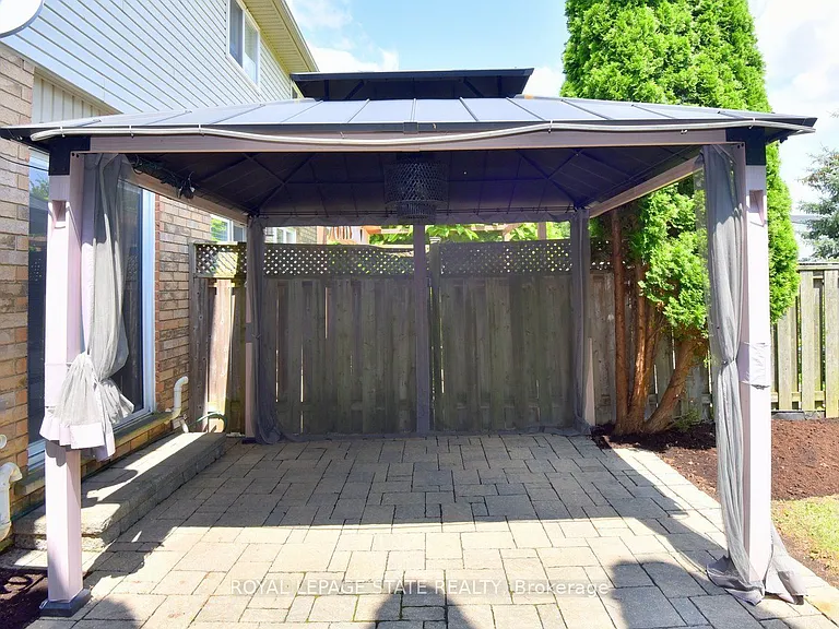 519 Southridge Dr — Photo 45