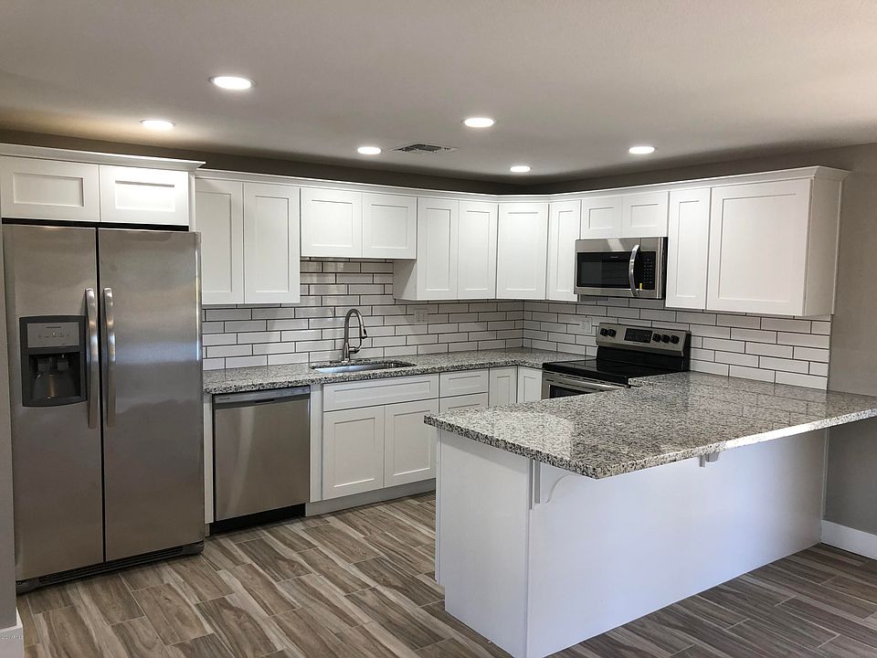 1st image of 4021 E Sheena Dr