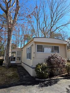 39 Park Ln, Coventry, RI, 02816