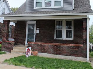 3004 Watson Rd, Saint Louis, MO 63139