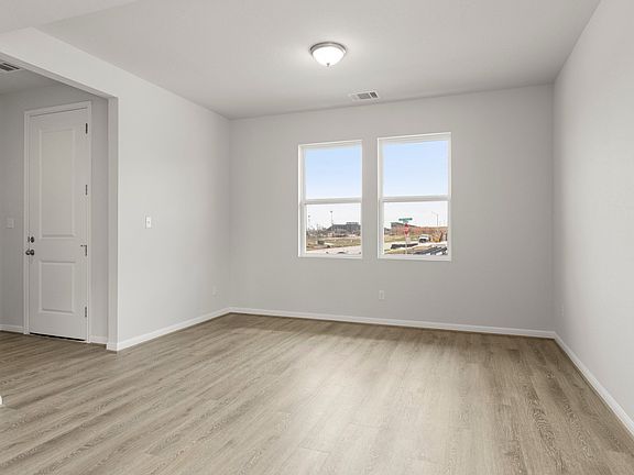 Flex Room