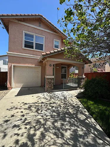 17 Hertford Cir Photo 1