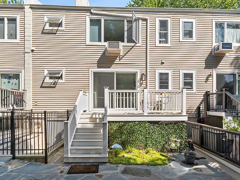 70 Middle Pond Rd #15 — Photo 13