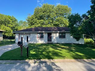117 S Pinewood Ave, Republic, MO 65738