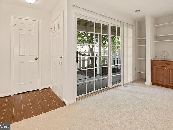 5th image of 3052A Trevor House Dr #33