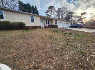 111 Cox St, Travelers Rest, SC 29690