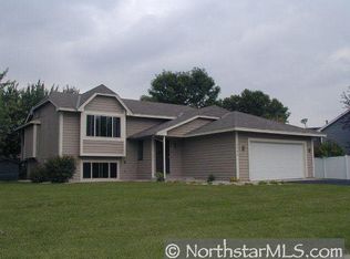 9225 Lakeside Trl, Champlin, MN 55316