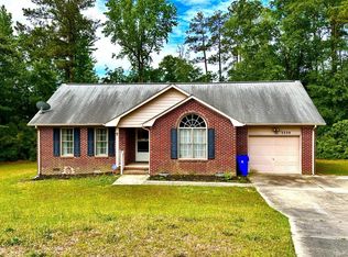 3339 Hunting Bay Dr, Spring Lake, NC 28390
