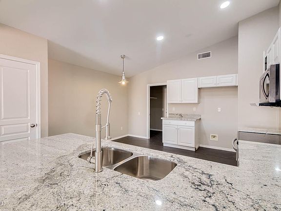 3rd image of 8728 E Nopal Cir