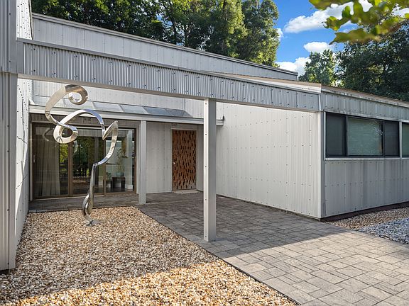 3rd image of 2266 SW 43rd Pl #1
