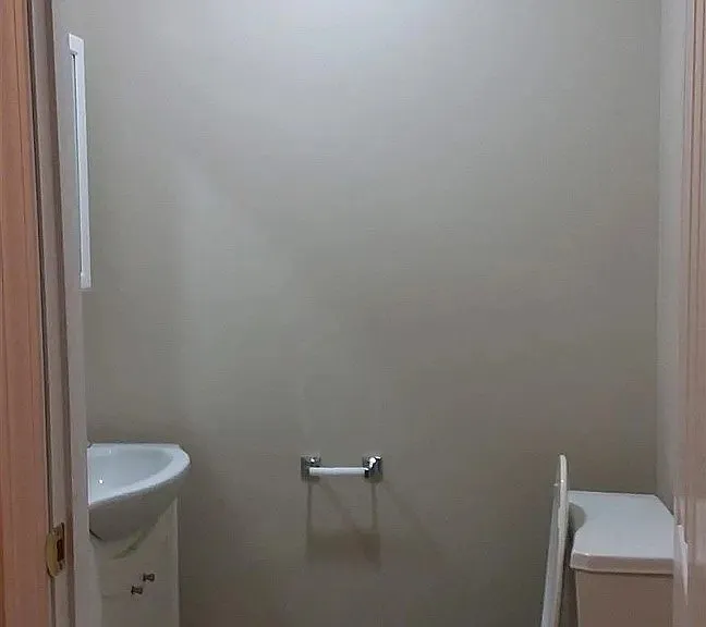 1011 W Poplar St #20 — Photo 8