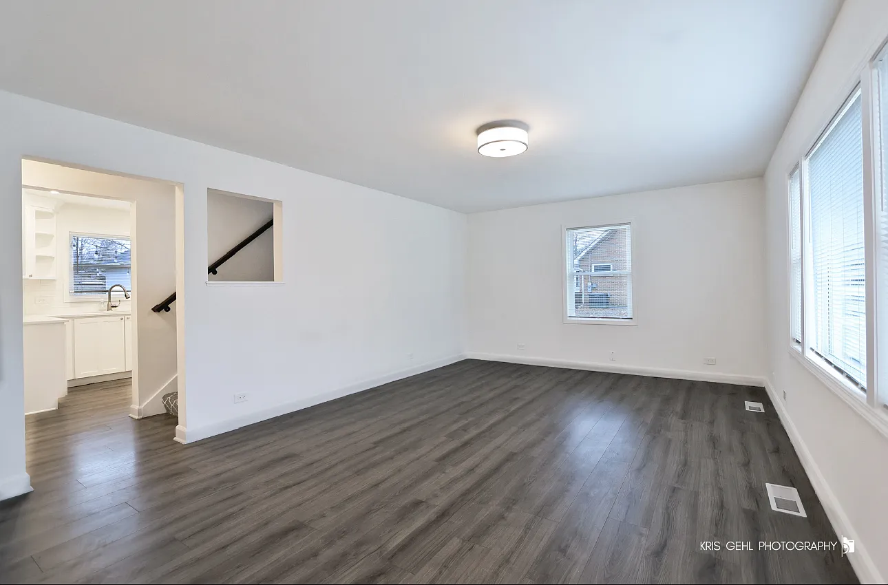 4 bed, 2.5 bath, 1537 sqft, $3,400 — Photo 3