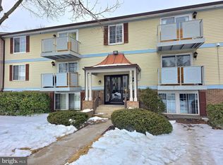 8380 Brockham Dr APT A, Alexandria, VA 22309